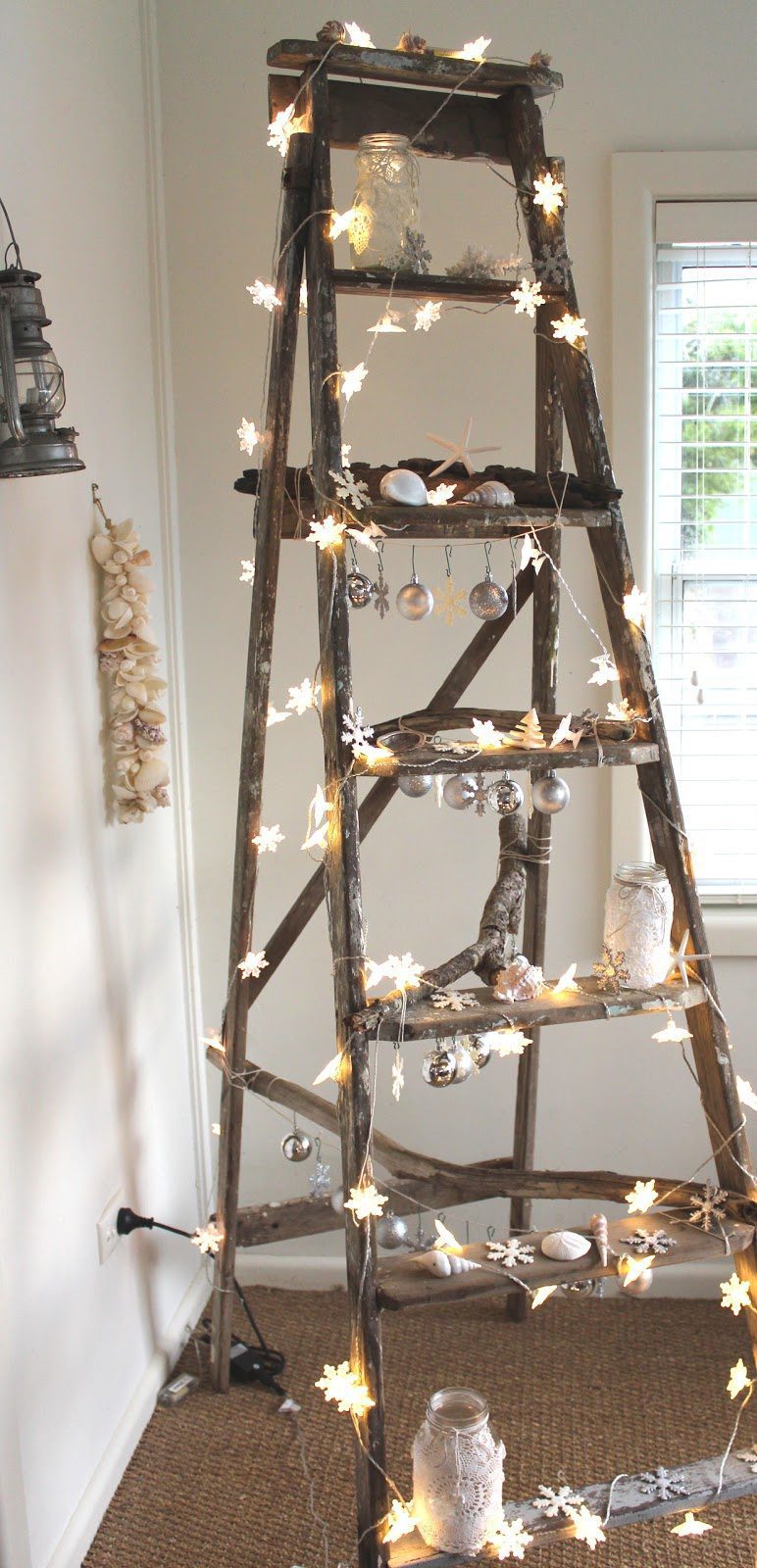 Alternative Christmas Tree - ladder Christmas tree